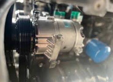 SIGNS YOUR CAR NEEDS A NEW AC COMPRESSOR